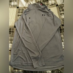 Under Armour Men’s Loose Heatgear Quarter Zip Pull Over